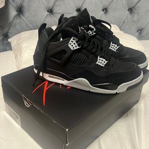 Jordan 4 (used) i wear them 3 times